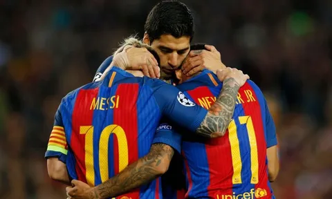 Không ai ghi bàn tốt hơn Suarez trong 30 tháng qua
