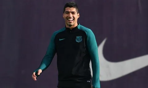 "Không có Suarez, Liverpool mạnh mẽ hơn"
