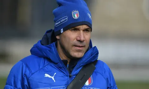 Không khí hân hoan trong ngày đầu kỷ nguyên mới của Azzurri