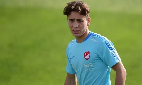 Kĩ thuật điêu luyện của Emre Mor