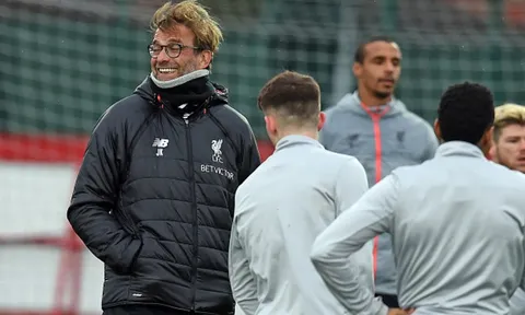 Klopp cười thả ga ngay khi trở về Melwood