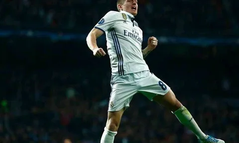 ĐHTB lượt đi vòng 16 đội Champions League: Real vượt trội, sao PSG lẻ bóng