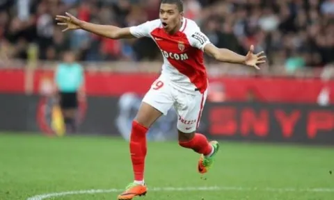 Kylian Mbappe còn xuất sắc hơn cả Thierry Henry