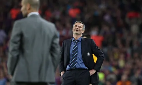 Lạ lùng, Mourinho giờ bỗng 'thích hòa"!