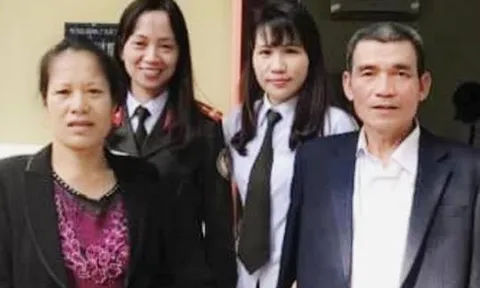 Làm gấp hộ chiếu, bố mẹ Bùi Tiến Dũng sang Trung Quốc cổ vũ con