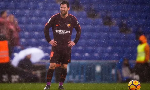'Làm gì có cách nào chống lại Messi'?'