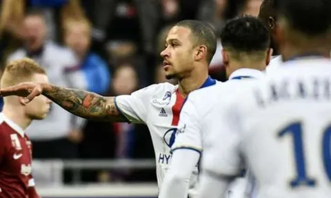 Lập cú đúp, Memphis Depay 'nổ' hết mình