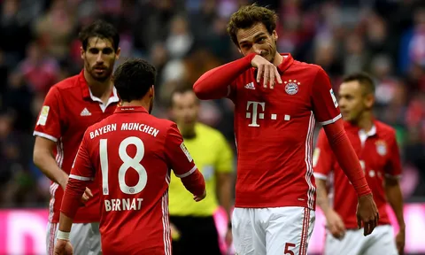 Lewandowski 'nổ súng', Bayern vẫn bị Schalke cầm hòa ngay tại Allianz Arena