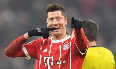 Lewandowski: 'Tôi chưa nhận được cuộc gọi nào từ Real'