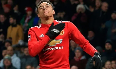Lingard ra tay phút cuối, cứu Quỷ đỏ thoát cảnh đá lại