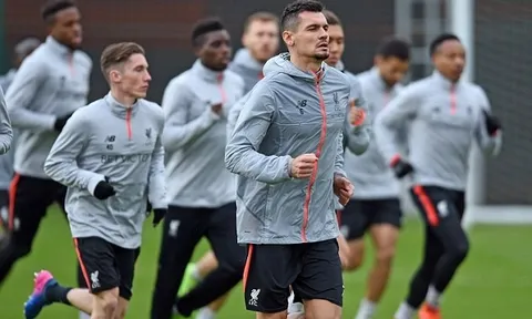 Chùm ảnh: Lovren tái xuất, Klopp cười thả ga trước đại chiến Arsenal