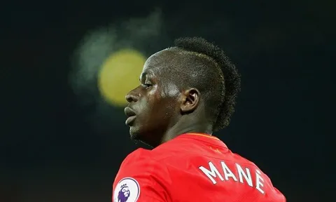 Liverpool “điều” máy bay riêng cho Mane để kịp dự đại chiến