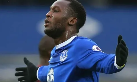 Liverpool cần phải mua ngay Lukaku