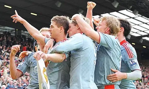 Liverpool 'cày nát' sân Old Trafford (2008/09)
