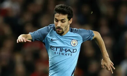 Lộ 7 ngôi sao Man City bị Pep thanh lý