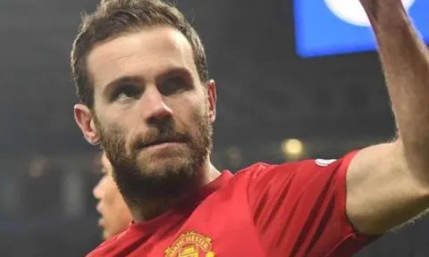 Lộ lí do Juan Mata không đến London cùng Man United