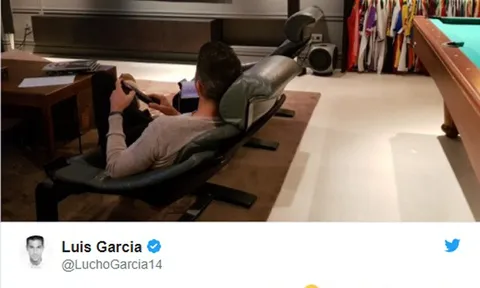 Loạt người cũ đăng đàn chúc mừng kỳ tích của Liverpool trước Man City