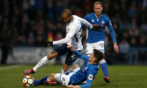 Lucas Moura thể hiện ra sao vs Rochdale?