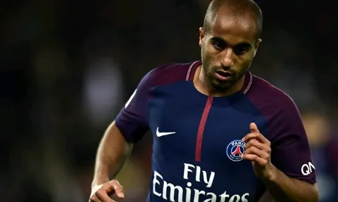 Lucas Moura XÁC NHẬN rời PSG, điểm đến Man Utd?