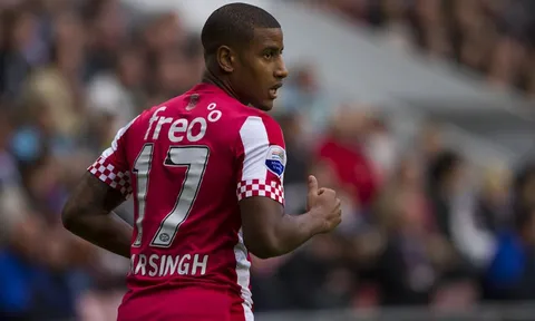 Luciano Narsingh: Truyền nhân của Depay tại PSV