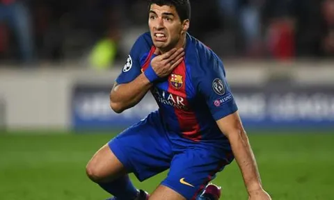 "Suarez đã hết cắn người, giờ hắn là tên ăn vạ"