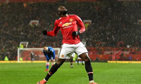 Lukaku chỉ một lần ghi bàn trước top 10 mùa này