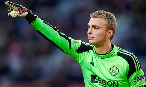 Lý do Barca nhất định chiêu mộ Jasper Cillessen