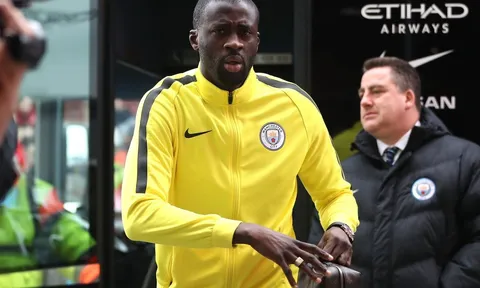 Mặc đại diện, Yaya Toure vẫn tán dương Guardiola
