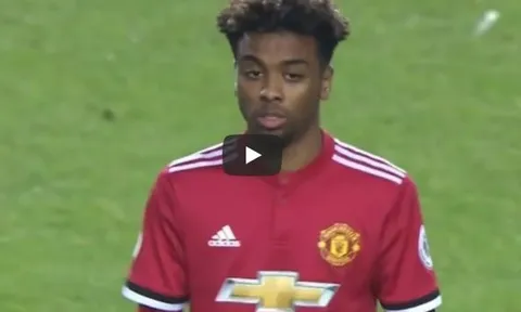 Màn ra mắt đội U23 Man Utd của Angel Gomes