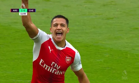 Màn trình diễn của Alexis Sanchez trước Chelsea ở lượt đi