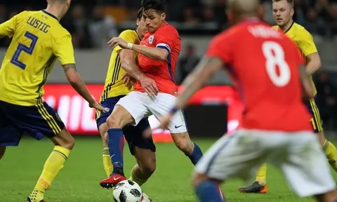 Màn trình diễn của Alexis Sanchez vs Thụy Điển