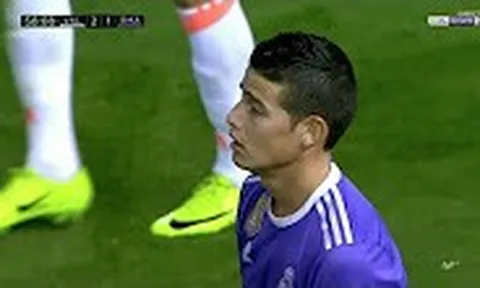 Màn trình diễn của James Rodriguez vs Valencia