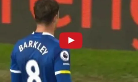 Màn trình diễn của Ross Barkley vs Manchester United