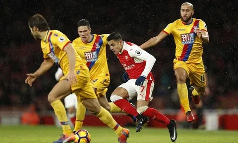 Màn trình diễn của Sanchez trước Crystal Palace
