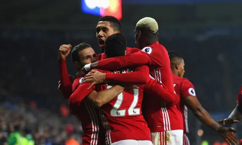 "Man Utd có tố chất của nhà vô địch"