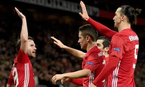 Man Utd thoát kiếp 'chú Sáu', sắp nhường lại cho Arsenal
