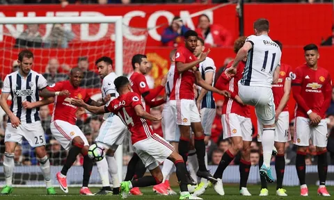 Man Utd: Khi sân nhà chỉ mang đến những cơn ác mộng