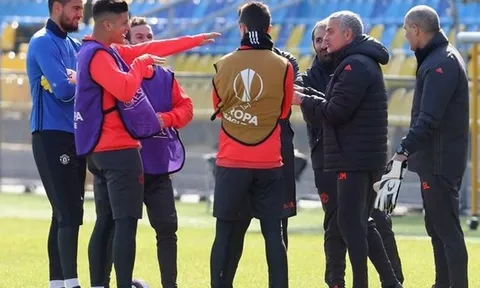 Những điều cần biết về đối thủ của MU tại vòng 1/8 Europa League