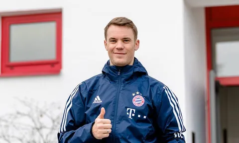 Manuel Neuer trở lại tập luyện sau 6 tháng