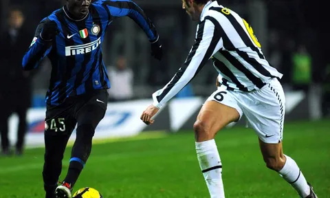 Mario Balotelli từng hành hạ Juventus thế nào?