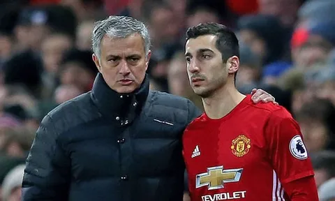 Mất "lá bài tẩy" Mkhitaryan, Mourinho tìm nguồn sống nào khác cho M.U?