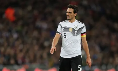 Mats Hummels: Á thần với hình mẫu libero hiện đại