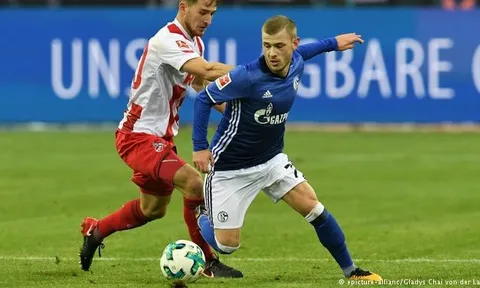 Max Meyer chắc chắn ra đi, đại gia châu Âu 'báo động'