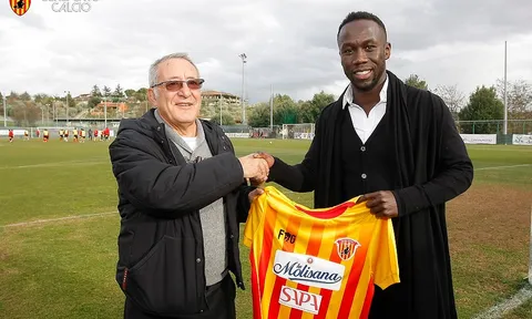 'Mê cổ tích', Sagna quyết định gia nhập Benevento