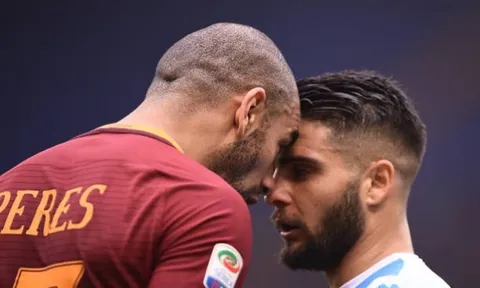 Mertens lập cú đúp, Napoli thắng kịch tính trước Roma
