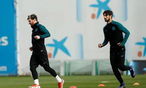 Messi "cạch mặt", Gomes hết đường sống tại Barca?