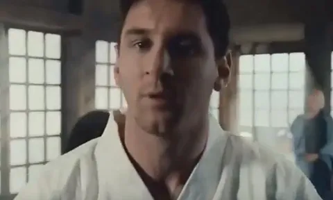 Messi cực ngầu khi hóa thân thành cao thủ kungfu