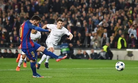 'Messi tệ nhất trận PSG, sắp hết thời'
