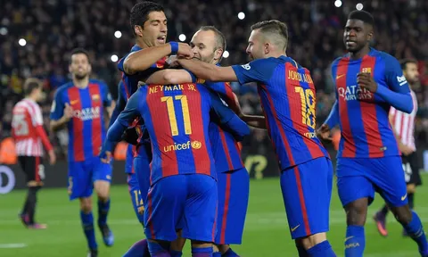 Messi tiếp tục sắm vai "đấng cứu thế", Barca ngược dòng đoạt vé đi tiếp đầy kịch tính