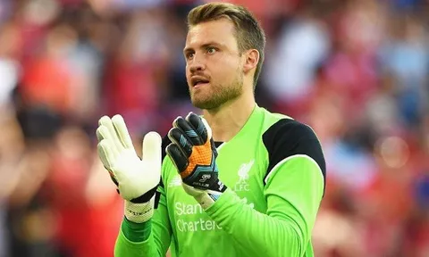 Mignolet có đáng bị ghẻ lạnh?